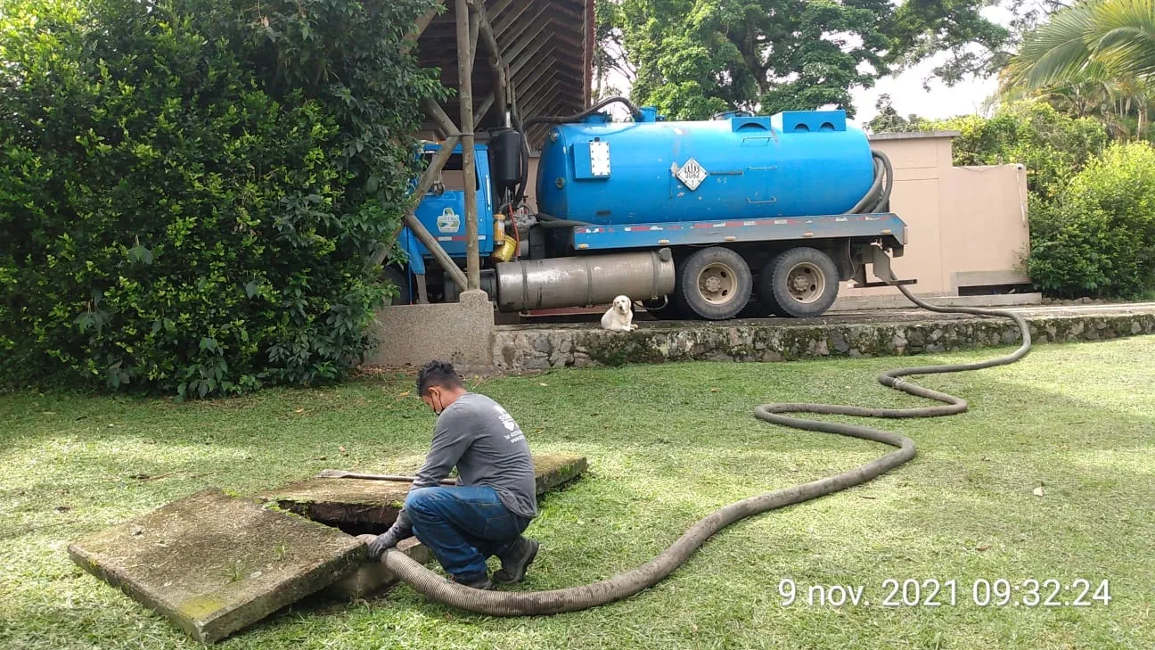 Servicio Vactor PTAR 5